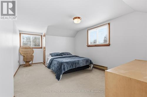 61 Aldred Drive, Scugog, ON - Indoor Photo Showing Bedroom