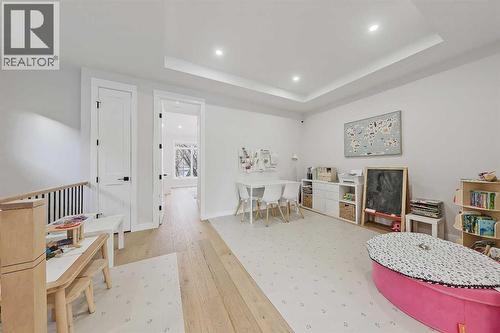 619 55 Avenue Sw, Calgary, AB - Indoor