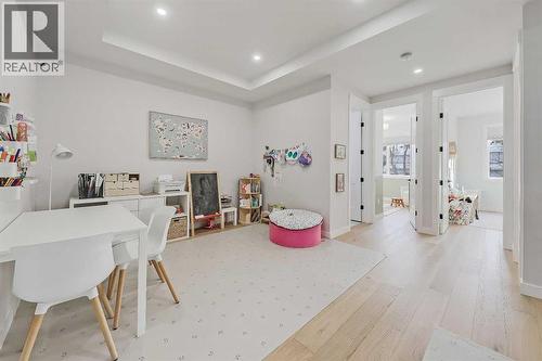 619 55 Avenue Sw, Calgary, AB - Indoor