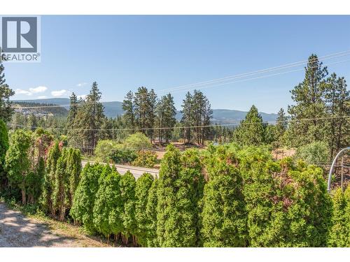1420 Bentien Road, Kelowna, BC - Outdoor With View