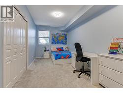 2nd bedroom in suite - 