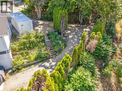 1420 Bentien Road, Kelowna, BC - Outdoor