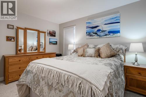 1255 Raymer Avenue Unit# 507, Kelowna, BC - Indoor Photo Showing Bedroom