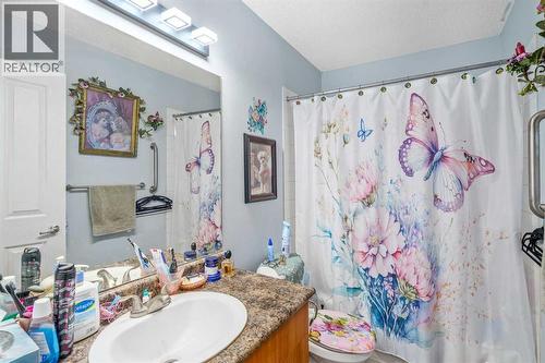 1116, 1140 Taradale Drive Ne, Calgary, AB - Indoor Photo Showing Bathroom