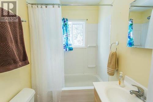 1252 Catherine St, Richards Landing, ON - Indoor Photo Showing Bathroom