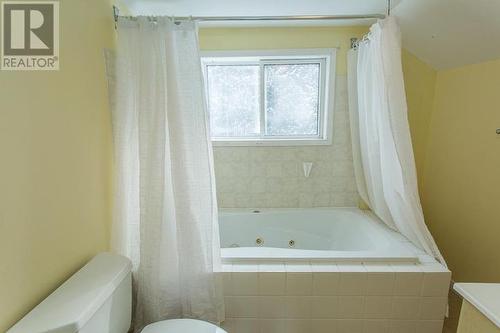 1252 Catherine St, Richards Landing, ON - Indoor Photo Showing Bathroom