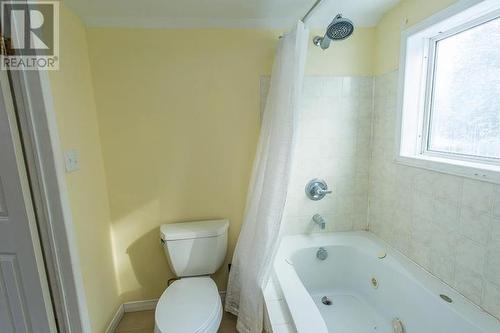 1252 Catherine St, Richards Landing, ON - Indoor Photo Showing Bathroom