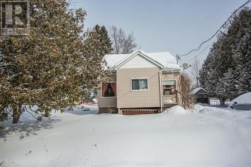 1252 Catherine St, Richards Landing, ON - Outdoor