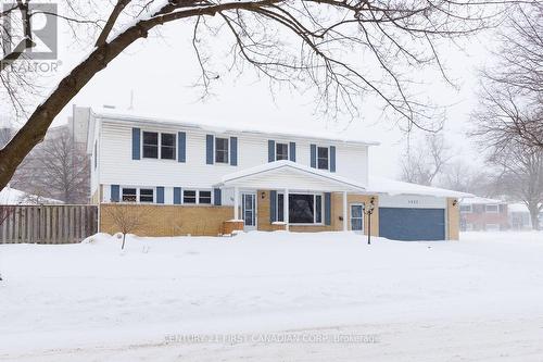1227 Victoria Drive, London East (East C), ON -  With Facade