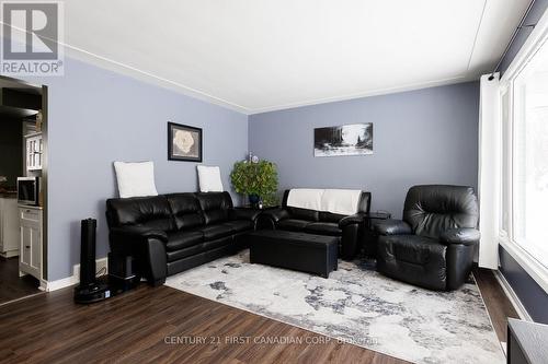 1227 Victoria Drive, London East (East C), ON - Indoor Photo Showing Living Room