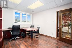 Second level office - 