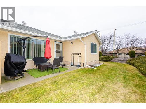 205 Gerstmar Road Unit# 1, Kelowna, BC - Outdoor