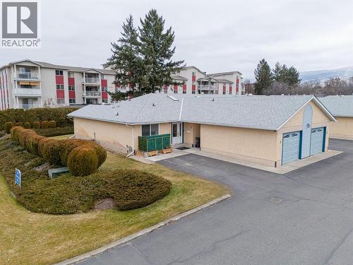 205 Gerstmar Road Unit# 1, Kelowna, BC - Outdoor