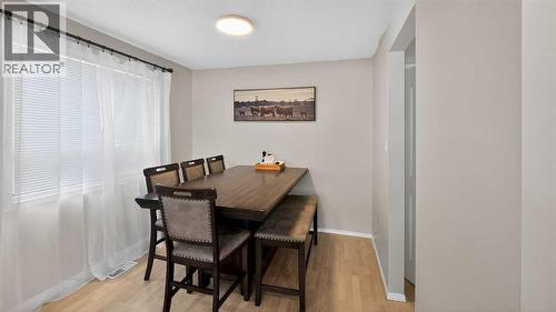 5813 50 Street, Taber, AB - Indoor Photo Showing Dining Room