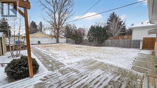 5813 50 Street, Taber, AB - Outdoor