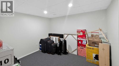 5813 50 Street, Taber, AB - Indoor