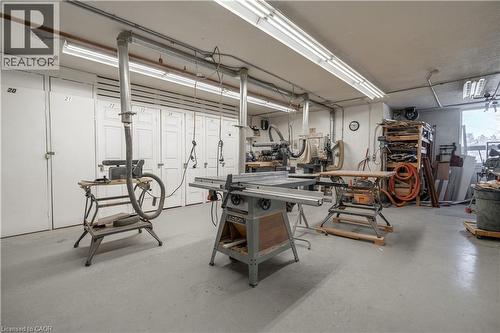 500 Green Road Unit# 1218, Stoney Creek, ON - Indoor Photo Showing Garage