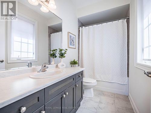 23 Grace Lake Court, Vaughan, ON - Indoor Photo Showing Bathroom