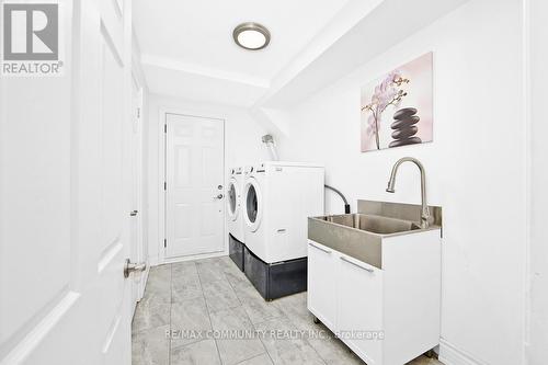 168 Kingslake Road, Toronto, ON - Indoor