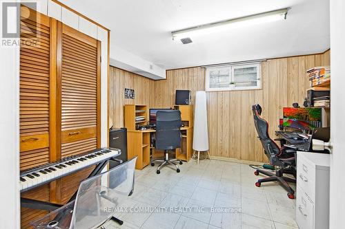 168 Kingslake Road, Toronto, ON - Indoor Photo Showing Office