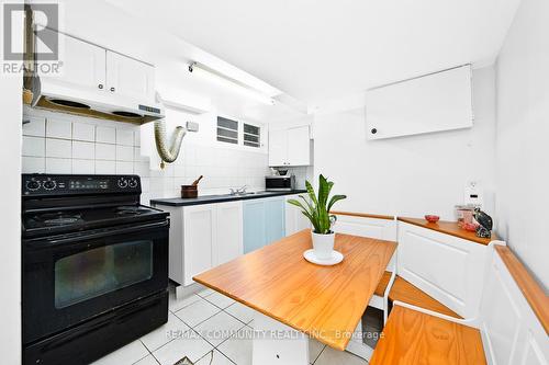 168 Kingslake Road, Toronto, ON - Indoor