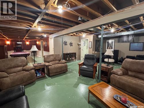 415 3Rd Avenue W, Biggar, SK - Indoor Photo Showing Basement