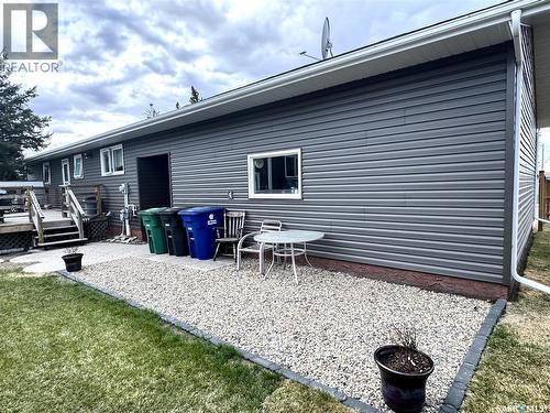 415 3Rd Avenue W, Biggar, SK - Outdoor