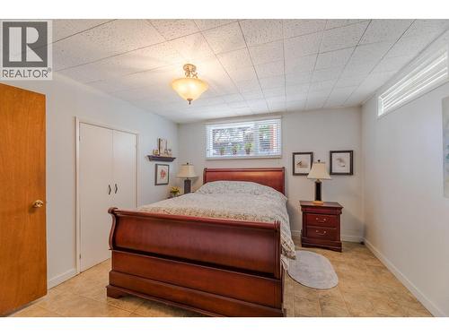14001 Amm Avenue, Summerland, BC - Indoor Photo Showing Bedroom