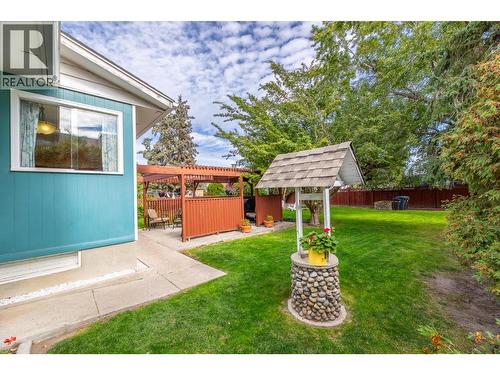 14001 Amm Avenue, Summerland, BC - Outdoor