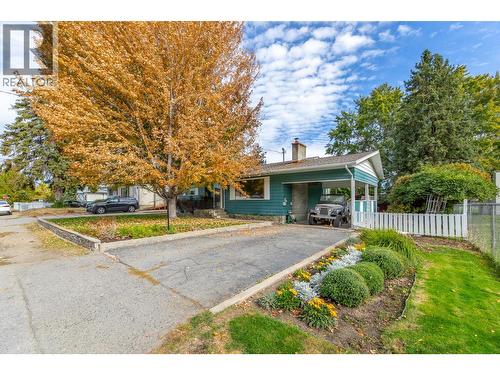 14001 Amm Avenue, Summerland, BC - Outdoor