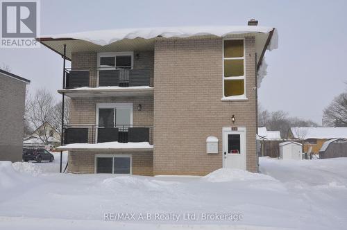 32 OXFORD STREET  Stratford, ON N5A 3P5