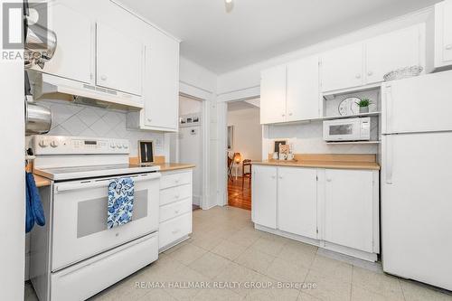 Kitchen - 55 Smirle Avenue, Ottawa, ON - Indoor Photo Showing Kitchen