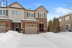 565 DALEWOOD CRESCENT  Ottawa, ON K2S 0L3