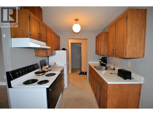 1917 Spruce Street, Prince George, BC - Indoor Photo Showing Kitchen