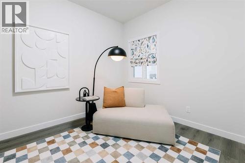 432 Ranch Gate, Strathmore, AB - Indoor Photo Showing Bedroom