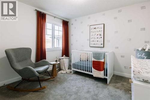 432 Ranch Gate, Strathmore, AB - Indoor Photo Showing Bedroom