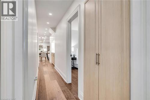 877 Kingsway Drive, Burlington, ON - Indoor Photo Showing Other Room