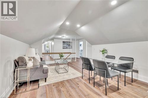 877 Kingsway Drive, Burlington, ON - Indoor Photo Showing Other Room