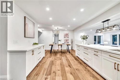 877 Kingsway Drive, Burlington, ON - Indoor Photo Showing Other Room