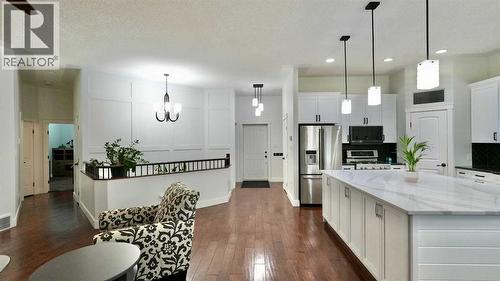 8245 102 Avenue, Peace River, AB - Indoor Photo Showing Kitchen With Upgraded Kitchen