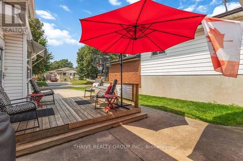35 Surrey Crescent, London South (South Y), ON - Outdoor With Deck Patio Veranda