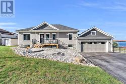 244 FRANK STREET  Midland, ON L4R 1H4