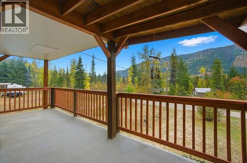 2413 Doukhobour Road, Castlegar, BC 