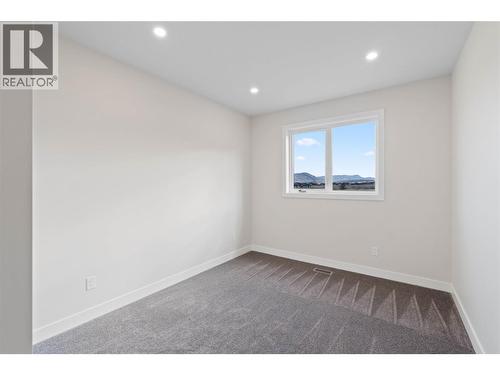 38 Rue Cheval Noir Unit# 113, Kamloops, BC - Indoor Photo Showing Other Room