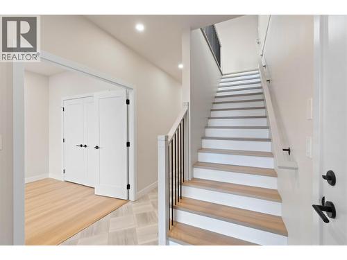 38 Rue Cheval Noir Unit# 113, Kamloops, BC - Indoor Photo Showing Other Room