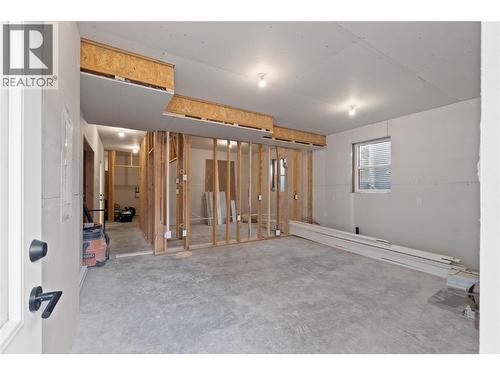 38 Rue Cheval Noir Unit# 113, Kamloops, BC - Indoor Photo Showing Other Room