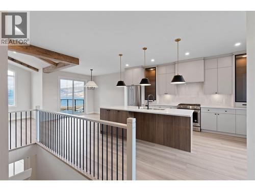 38 Rue Cheval Noir Unit# 113, Kamloops, BC - Indoor Photo Showing Kitchen With Upgraded Kitchen