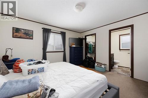 328 Grey Crescent, Fort Mcmurray, AB - Indoor Photo Showing Bedroom