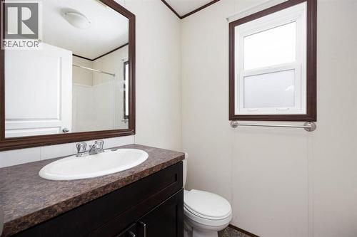 328 Grey Crescent, Fort Mcmurray, AB - Indoor Photo Showing Bathroom