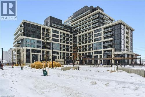 3200 WILLIAM COLTSON Avenue Unit# 102  Oakville, ON L6H 7W6